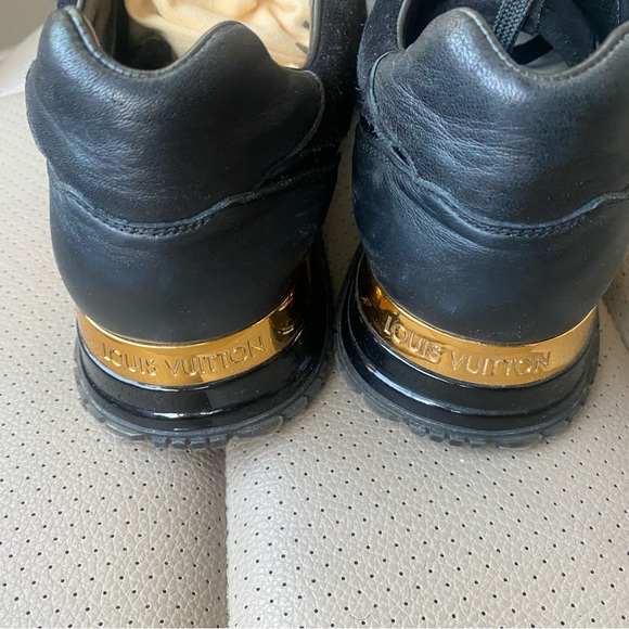 Louis Vuitton Epi Run Away Leather Trainers - Picture 4 of 10